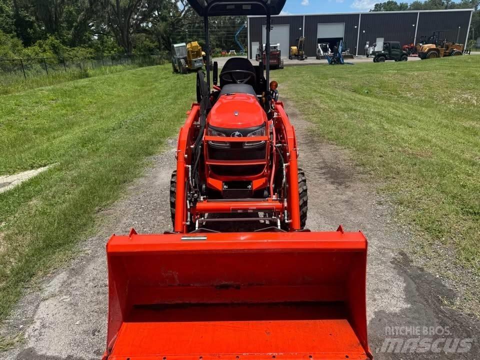 Kubota B 2601 HSD Трактори
