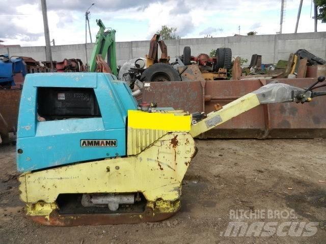  Zagęszczarka AMMANN Уплътнители за почва

