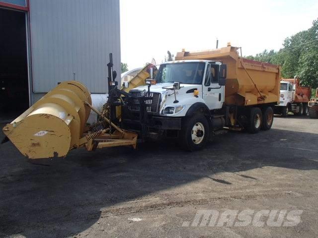 International 7400 Снегочистачки