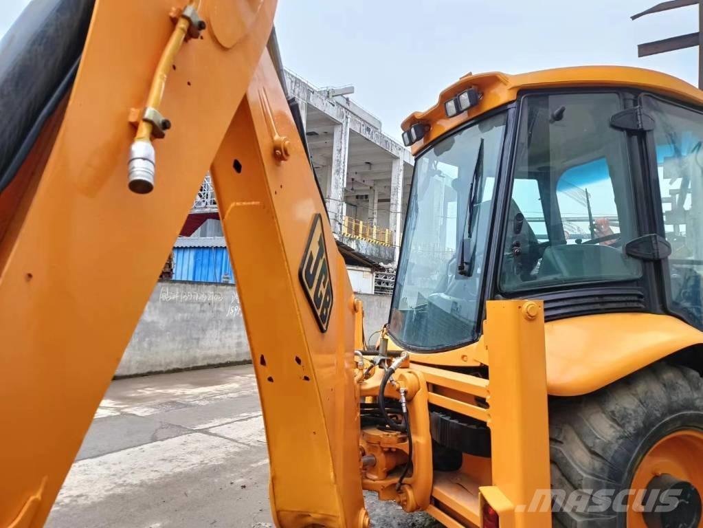 JCB 3 CX Колесни екскаватори