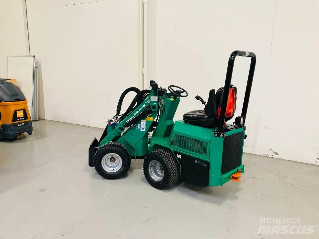 Stama D330 Мини товарачи