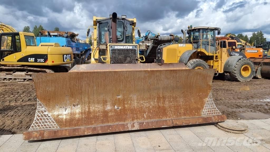 Komatsu D 61 PX-15 Верижни булдозери
