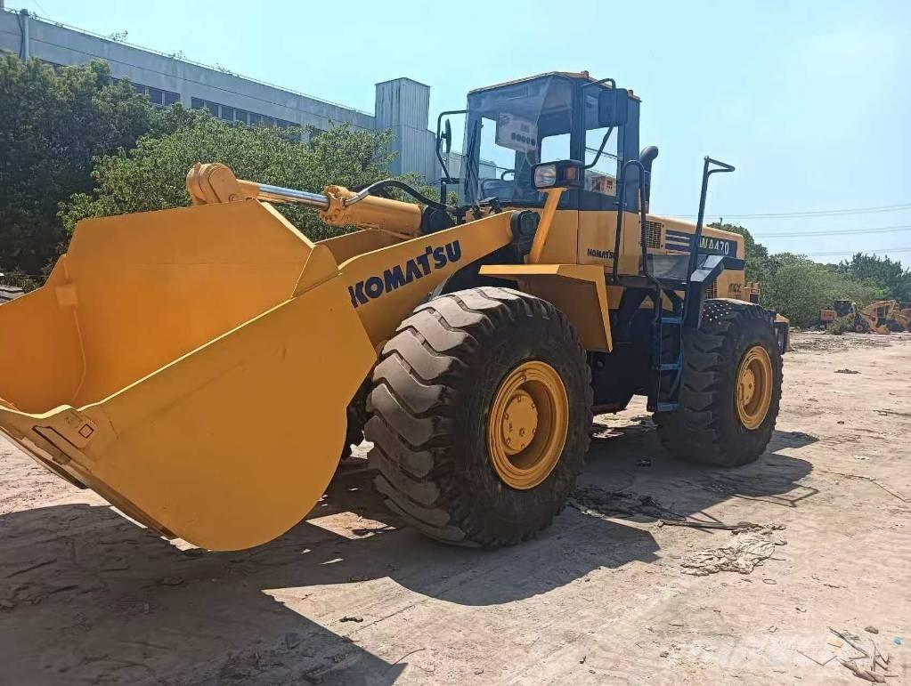 Komatsu WA 470-3 Колесни товарачи