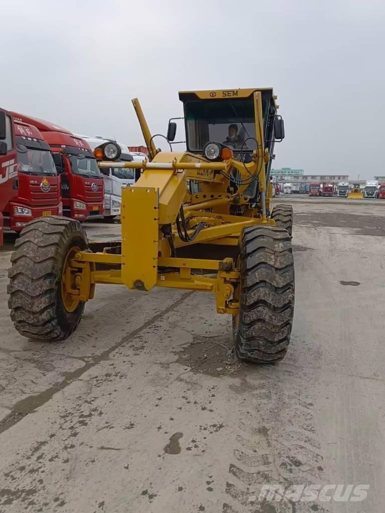 SEM 919 Грейдери