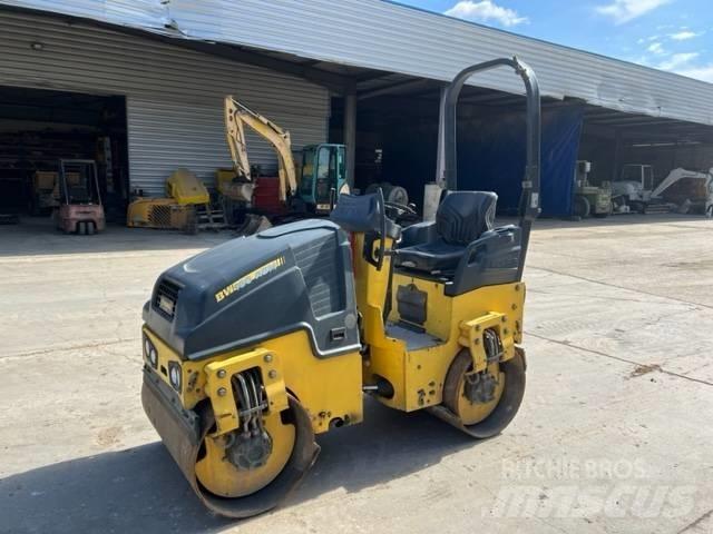Bomag BW 100 AD M-5 Двойни барабанни ролки
