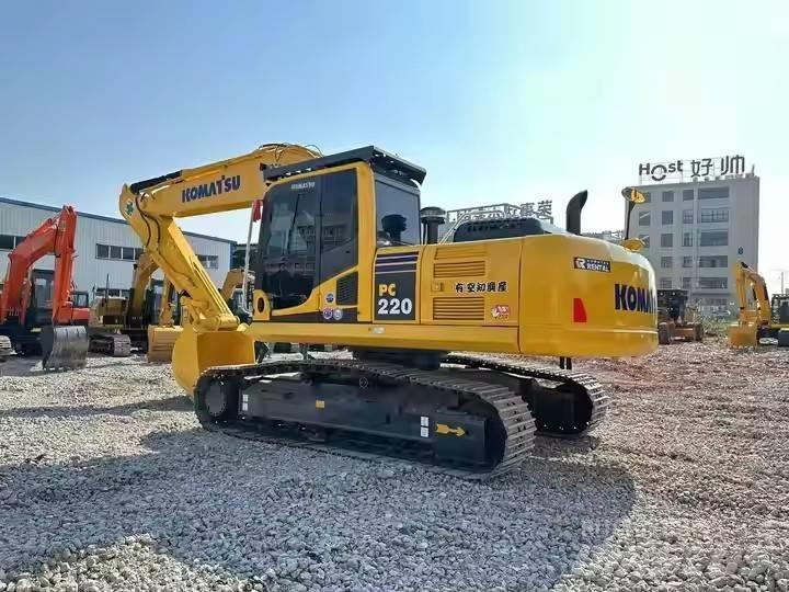 Komatsu PC 220 Верижен екскаватор