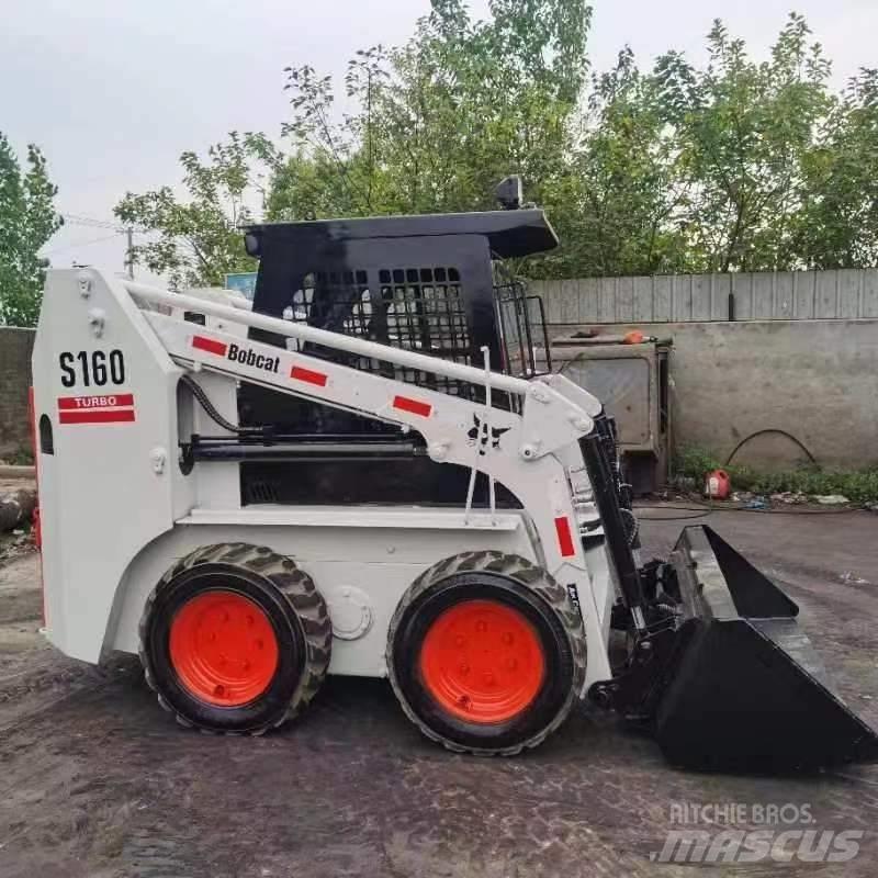 Bobcat S 160 Мини товарачи
