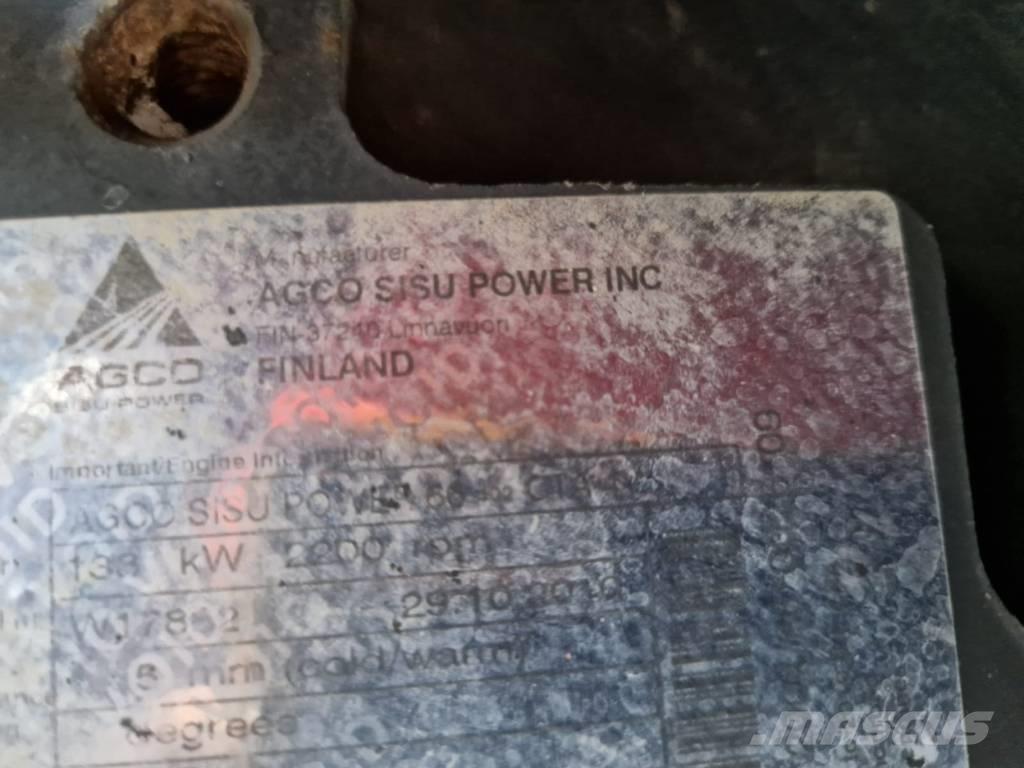 Massey Ferguson 6490 Трактори