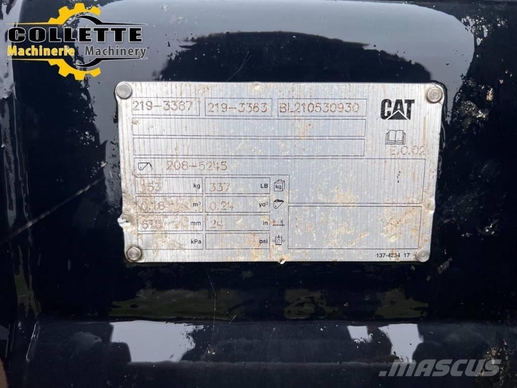 CAT Backhoe Bucket Други аксесоари за трактори