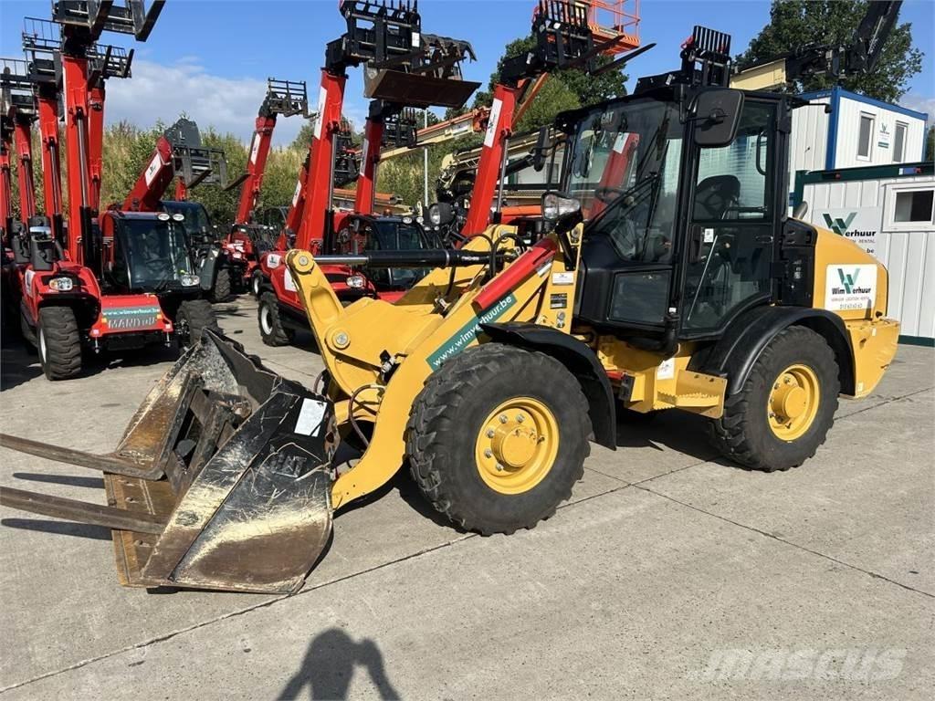 CAT 906 (9145) Многофункционални товарачи
