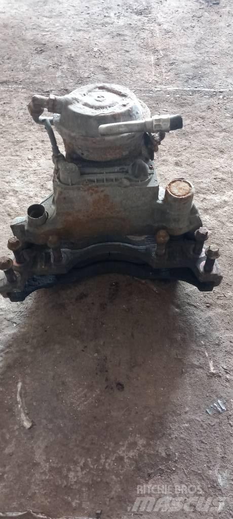 MAN TGX  81508046502 Оси
