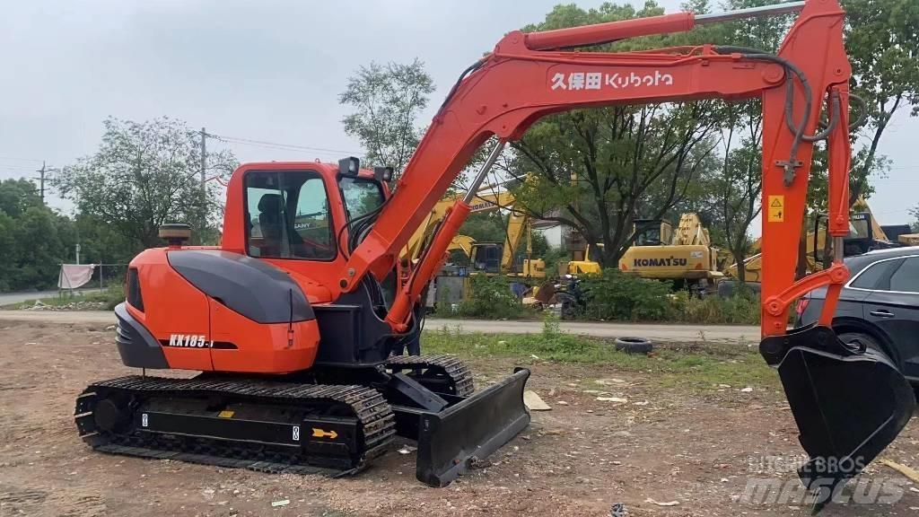 Kubota KX185 Средни екскаватори 7т - 12т