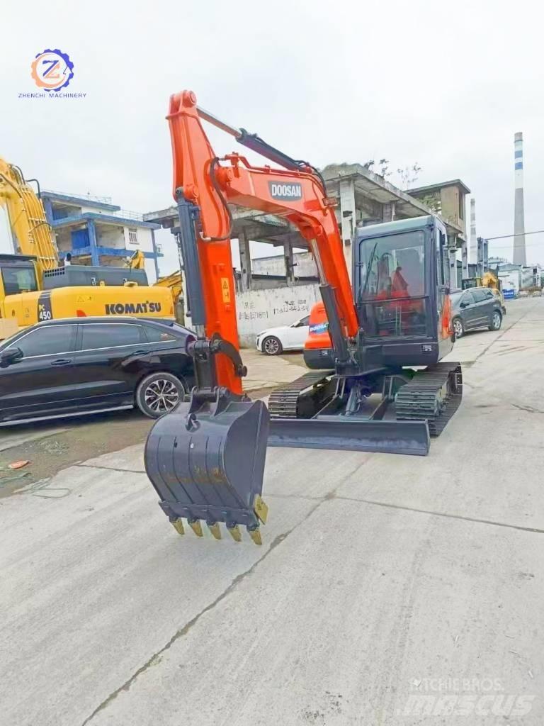 Doosan DX 55 Мини екскаватори < 7 т