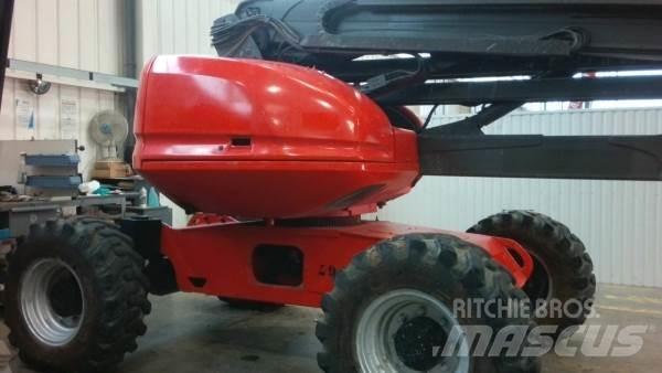 Manitou 160ATJ Съчленени стрелови подемници
