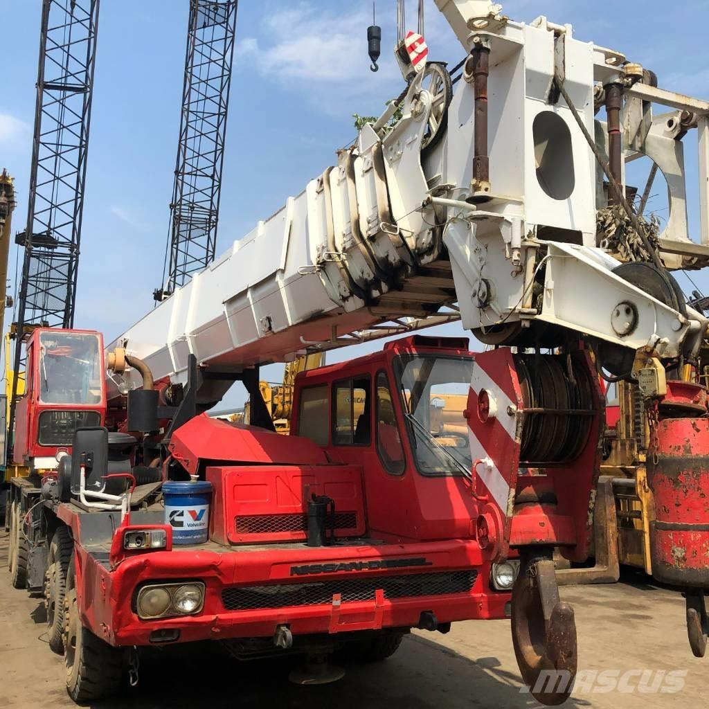 Tadano TG 500 E Всъдеходни кранове