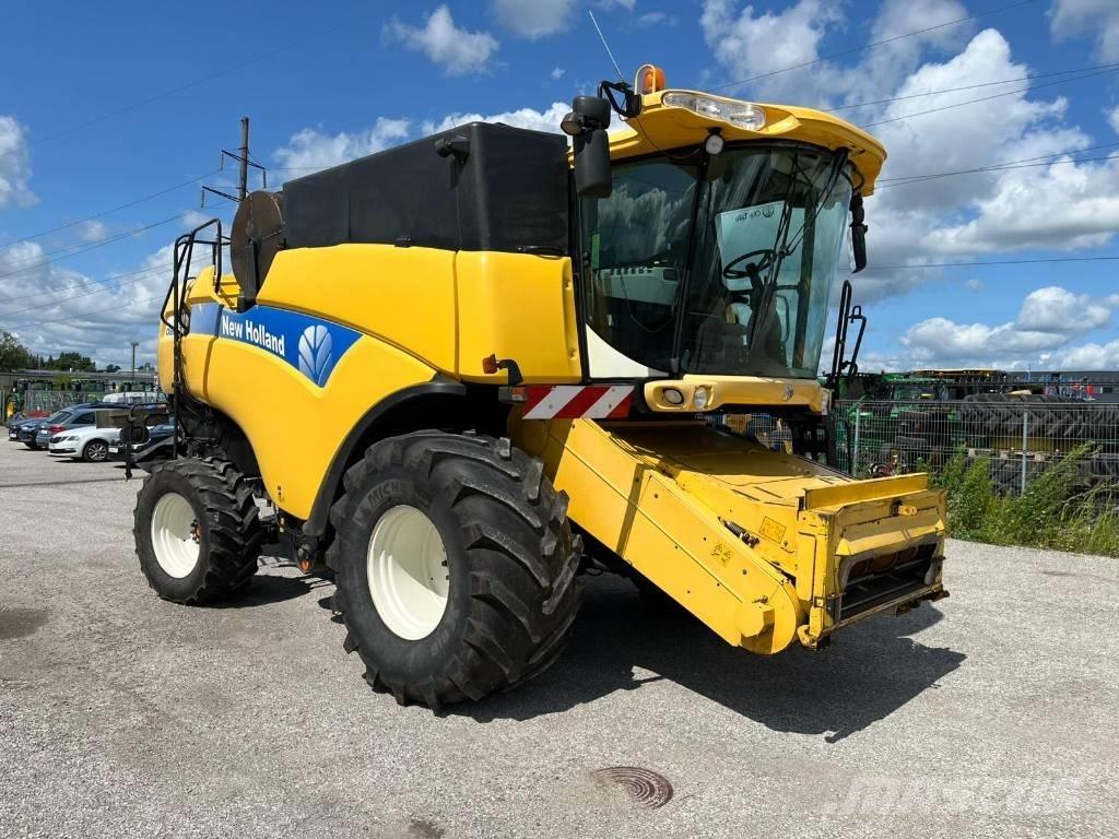 New Holland CX 860 Комбайни