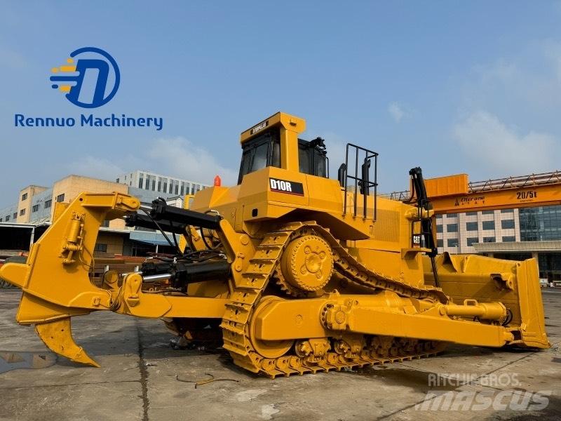 CAT D 10 R Верижни булдозери
