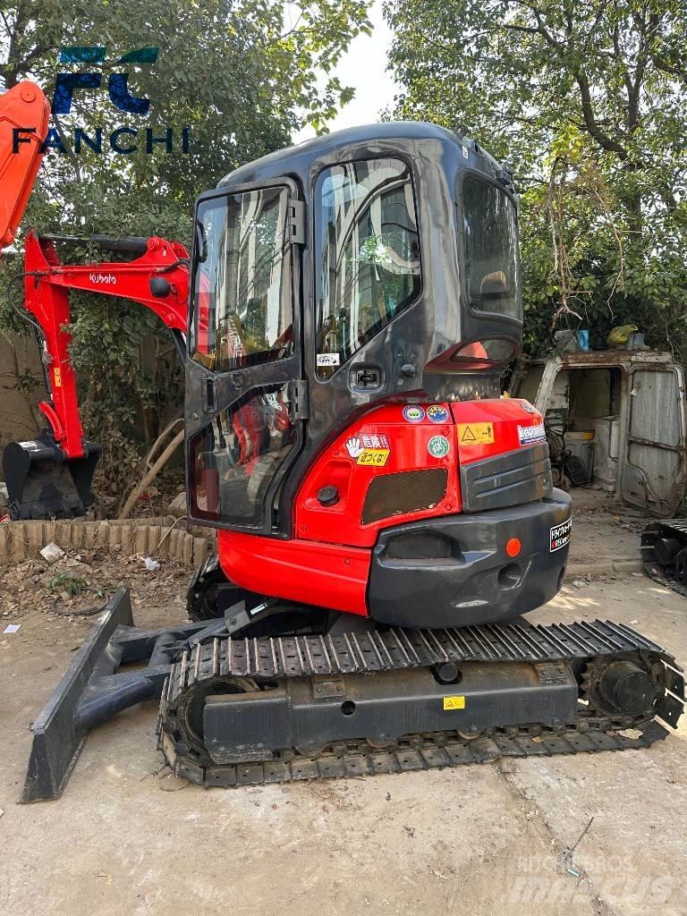 Kubota U 35 Верижен екскаватор