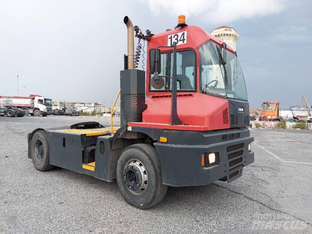 Kalmar T2 Терминални трактори