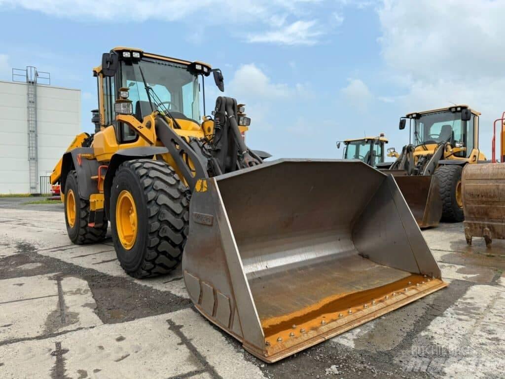 Volvo L90H Колесни товарачи