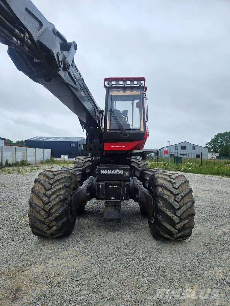 Komatsu 911.5 Харвестери