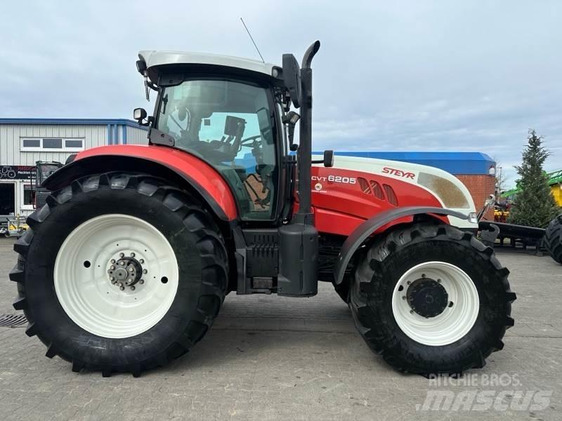 Steyr CVT 6205 Трактори