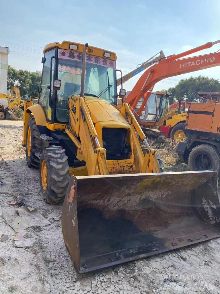JCB 3 CX Товарач със заден ексватор