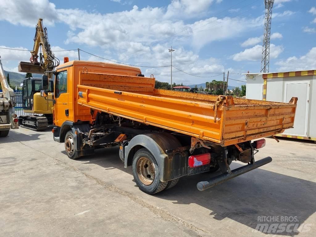 MAN 8.180 Самосвал