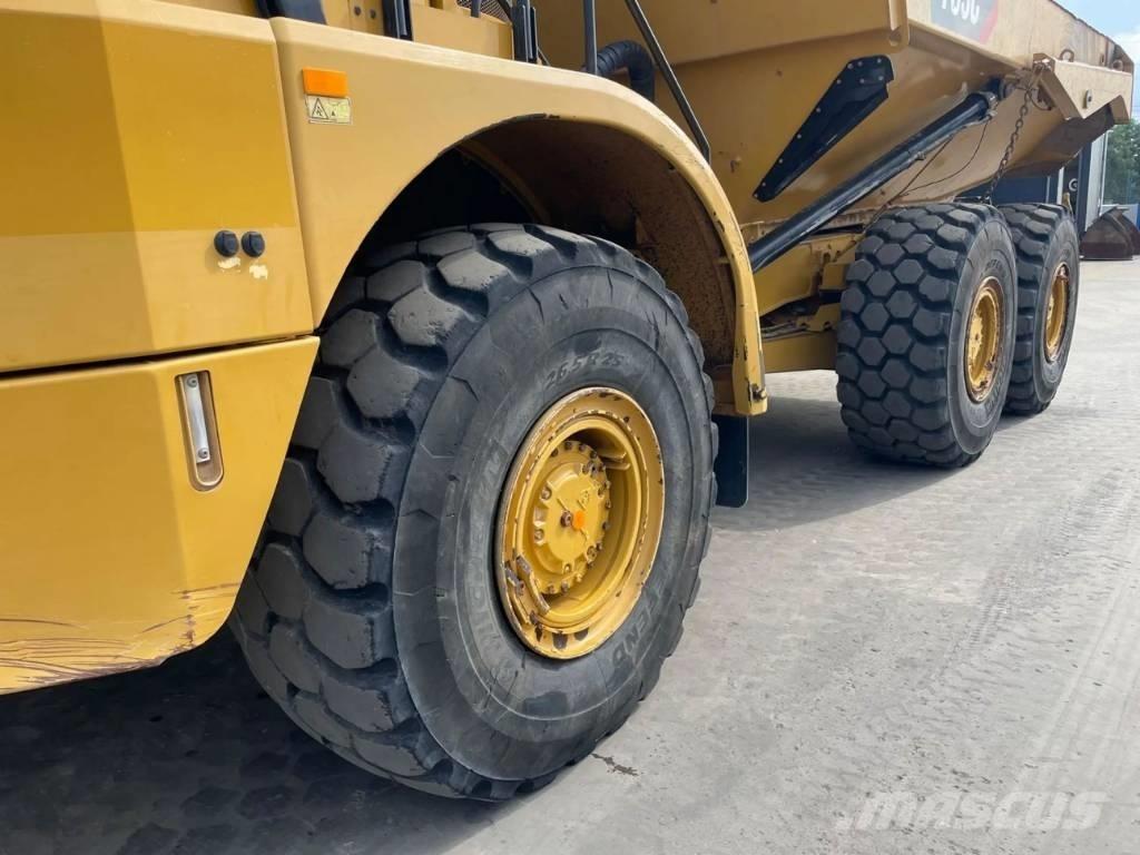 CAT 735C Дъмпери/моторни превозни средства