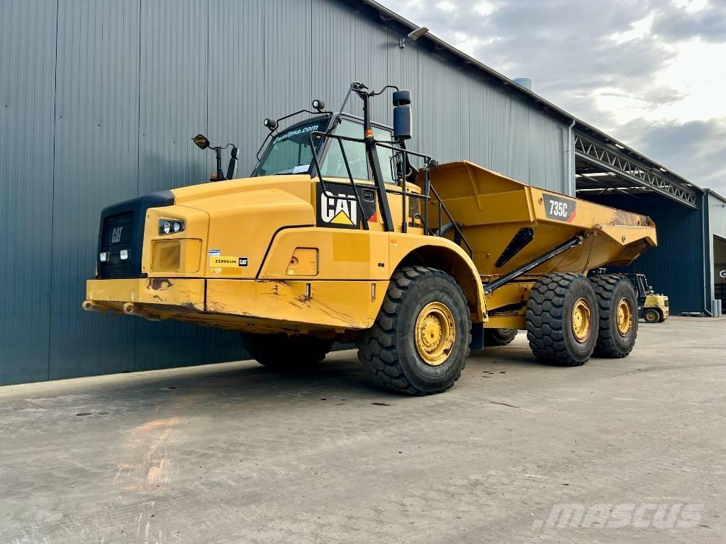 CAT 735C Дъмпери/моторни превозни средства
