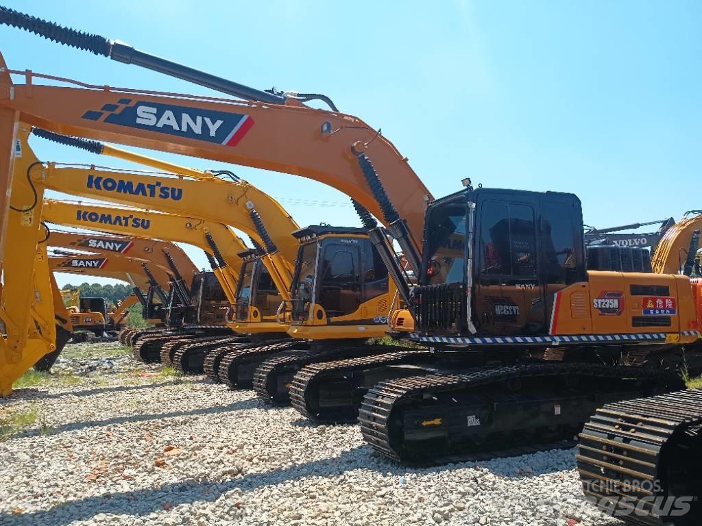Sany SY 235 H Оператори на отпадъци/индустрия
