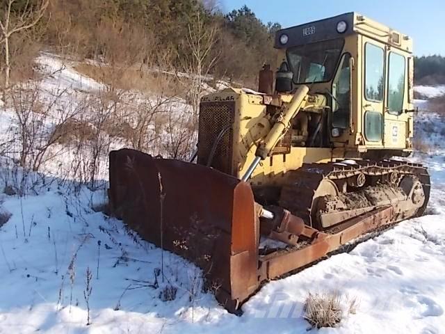 CAT D 5 B Верижни булдозери
