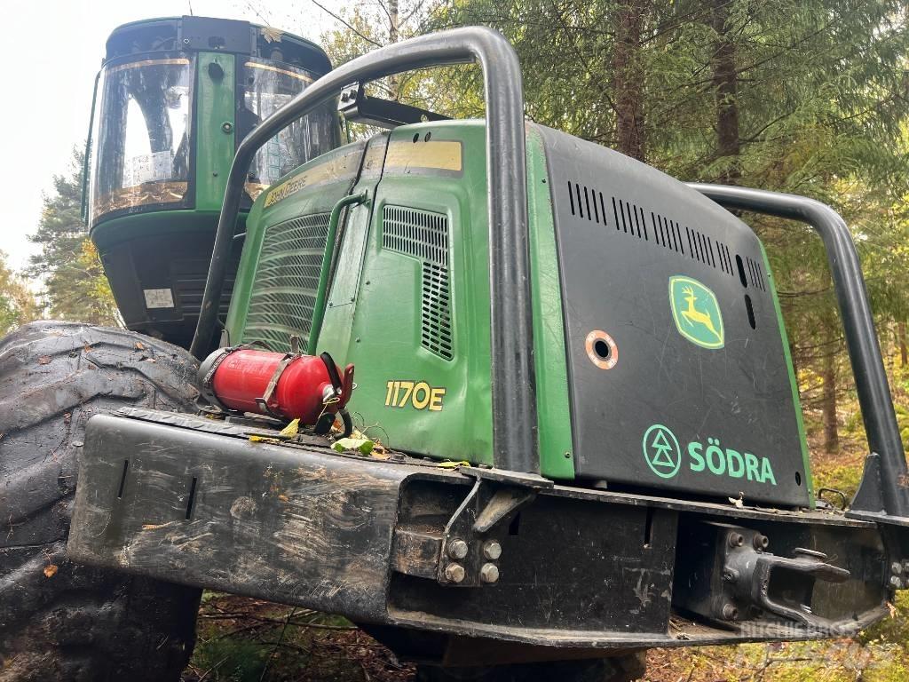 John Deere 1170 E Харвестери