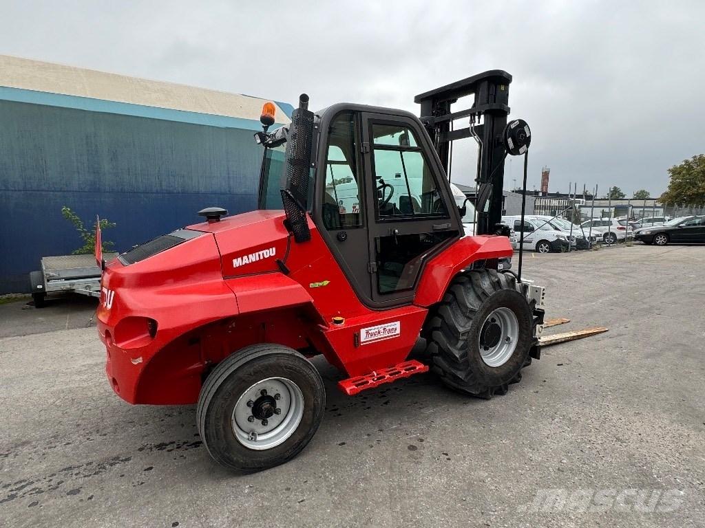 Manitou M40-2 Дизелови камиони