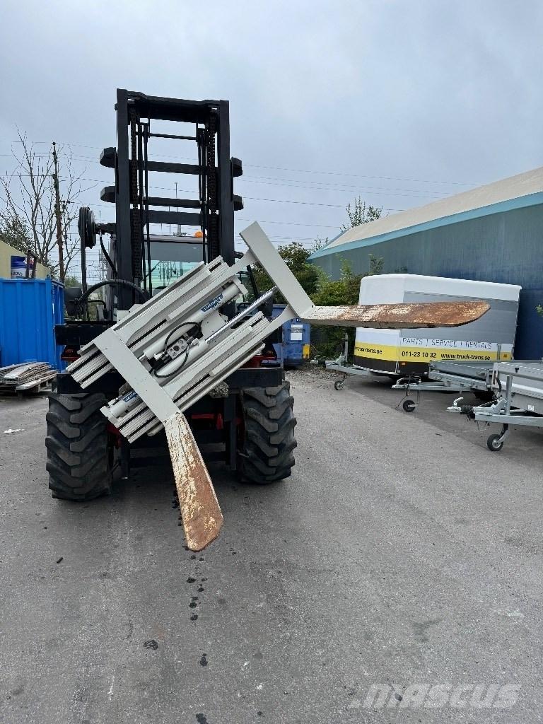 Manitou M40-2 Дизелови камиони