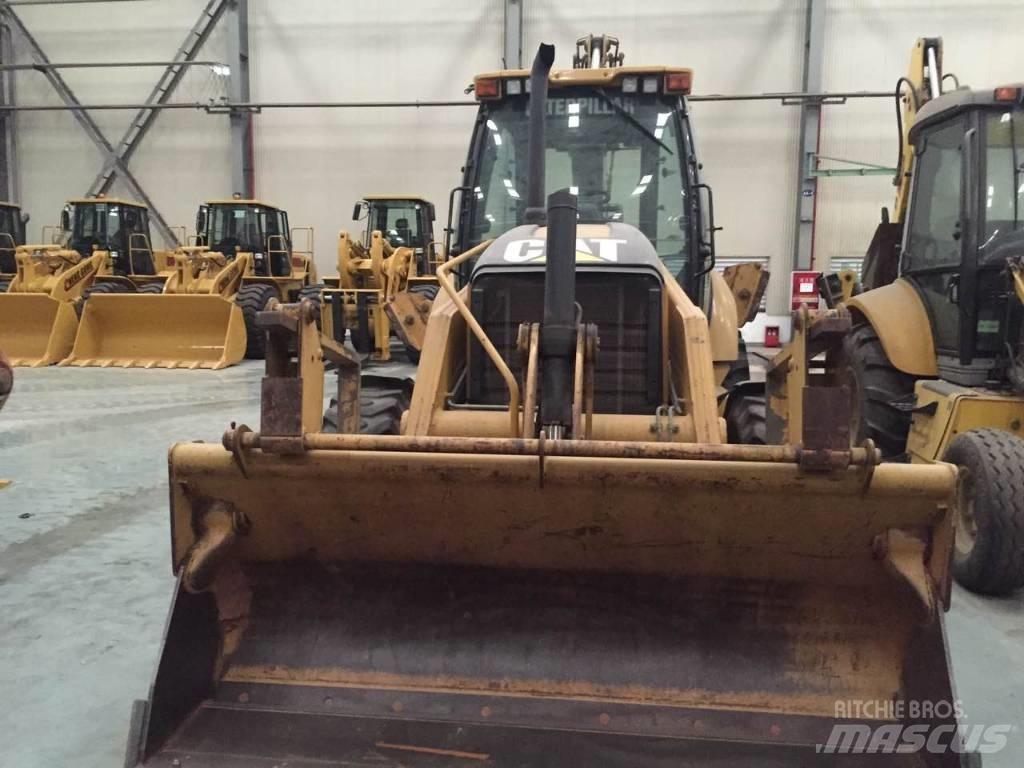 CAT 450 E Товарач със заден ексватор