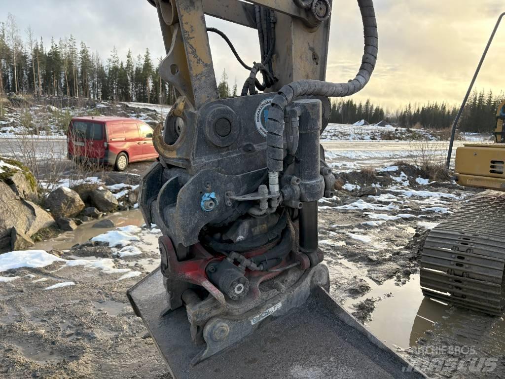 CAT 313F Верижен екскаватор