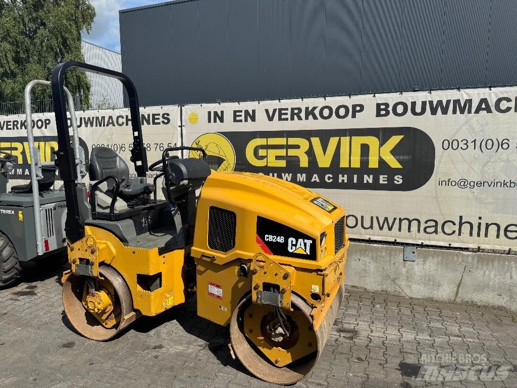 CAT CB 24 B Двойни барабанни ролки

