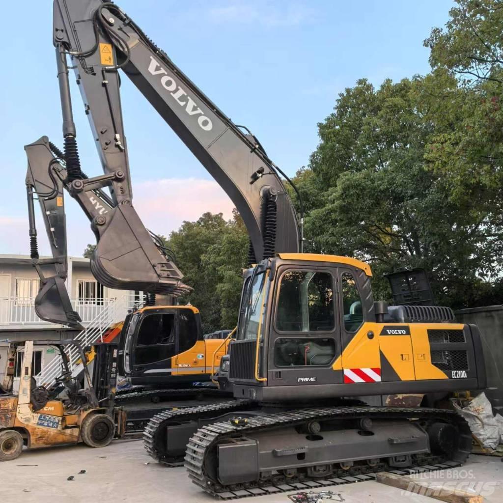 Volvo EC 210 D Средни екскаватори 7т - 12т