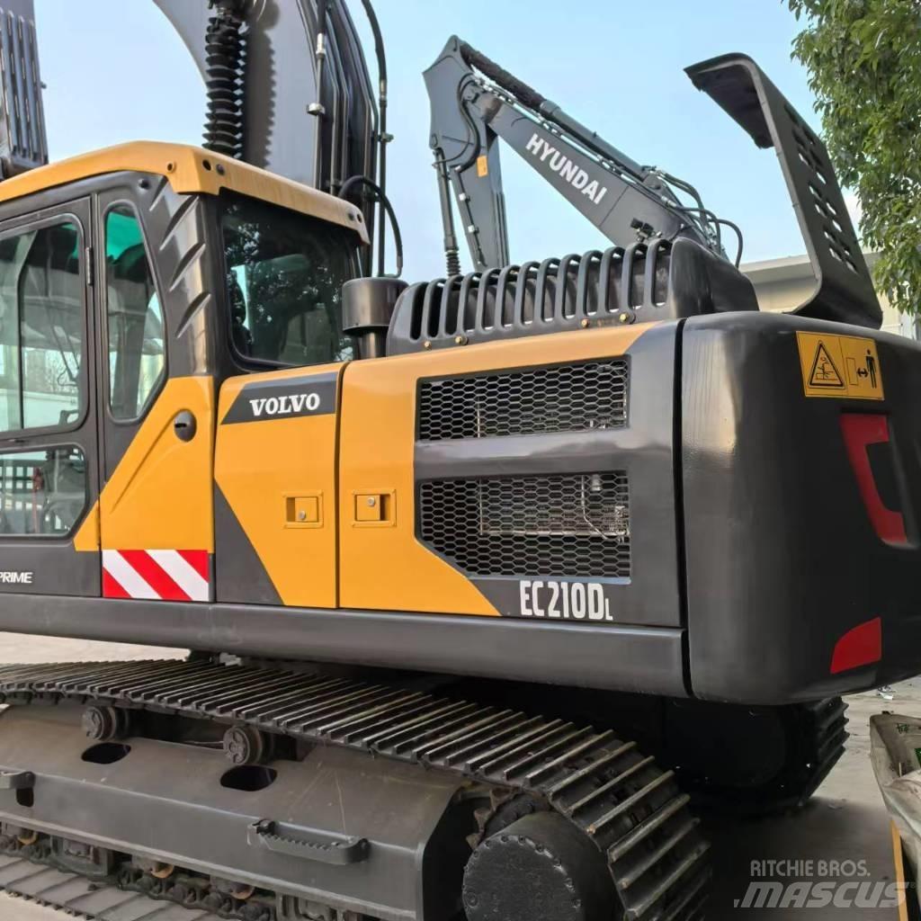 Volvo EC 210 D Средни екскаватори 7т - 12т