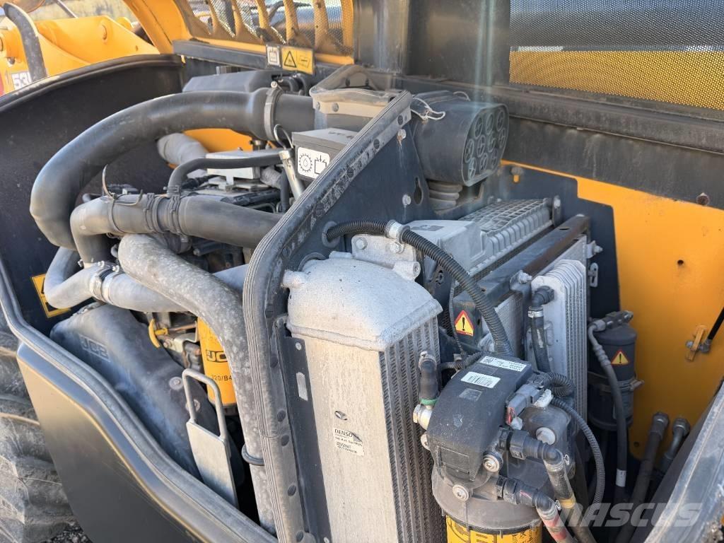 JCB 535-95 Телескопични товарачи