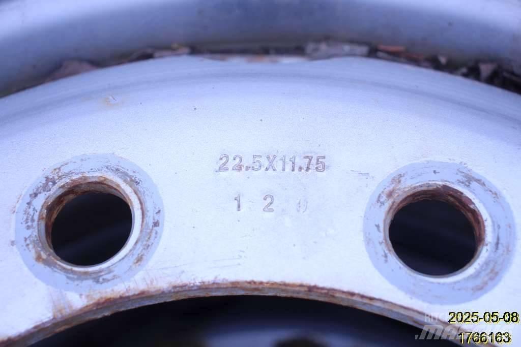  Fälg Volvo Stål Гуми