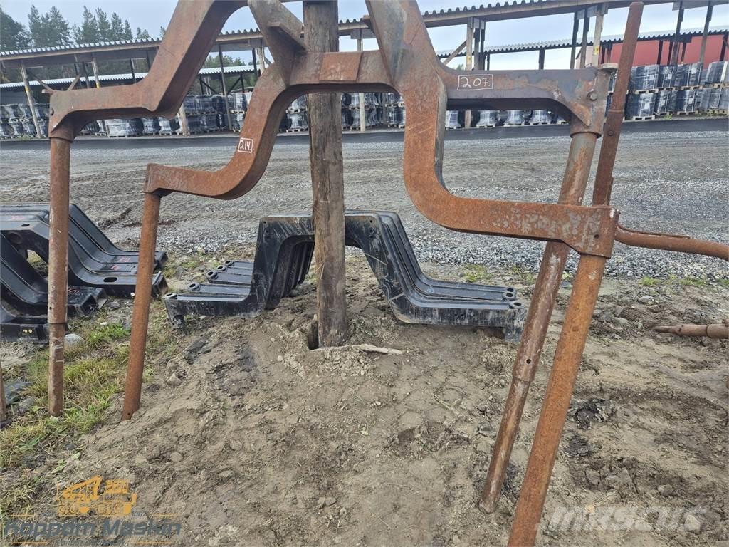 Valmet 838 Други компоненти