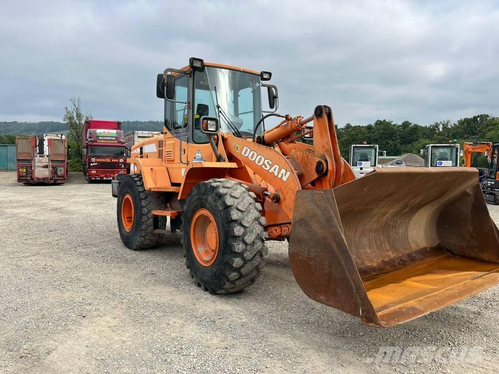 Doosan DL 200 Колесни товарачи