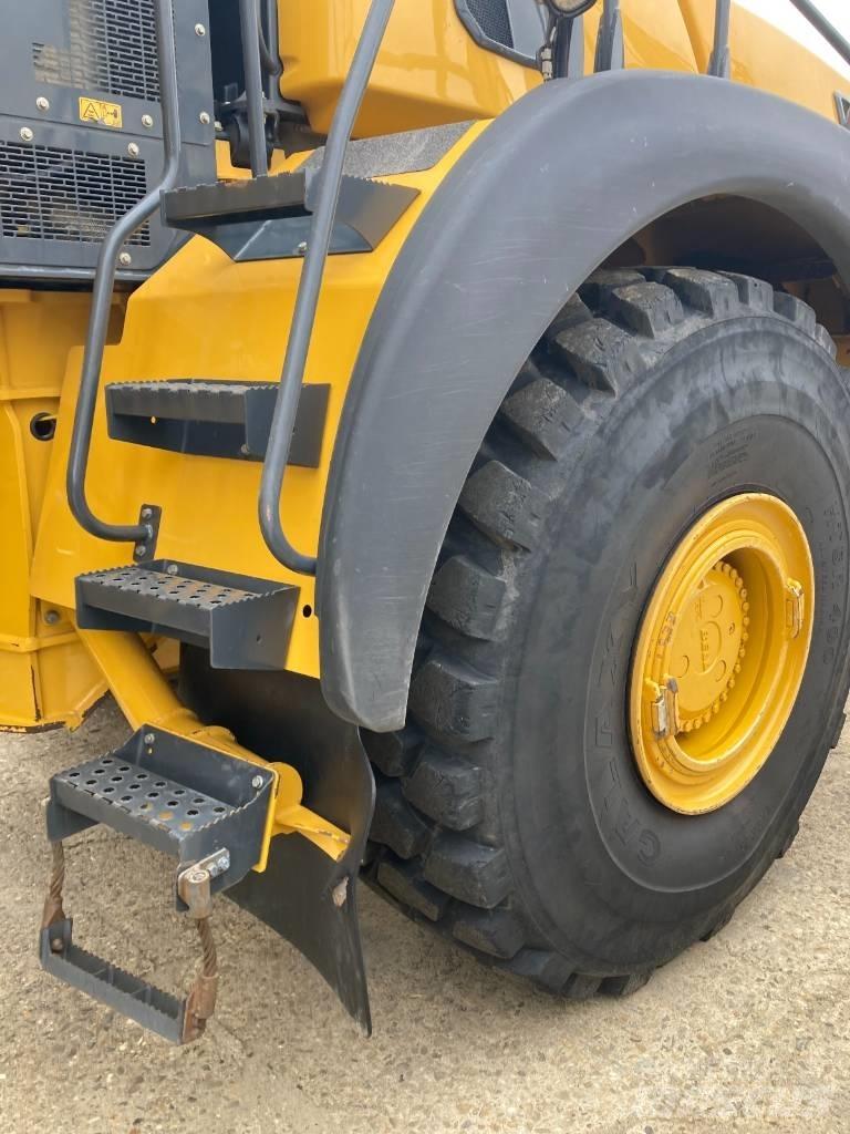 Bell B45E 6x6 Дъмпери/моторни превозни средства