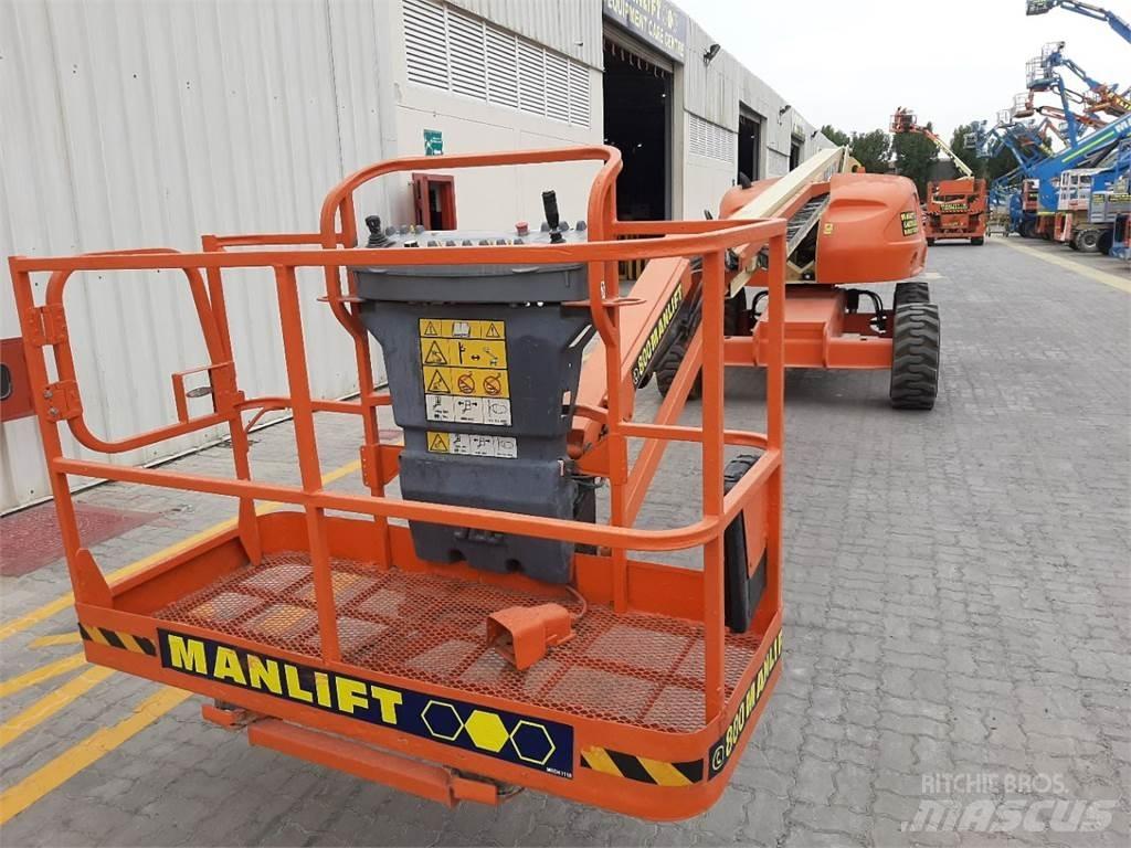 JLG 460SJ Телескопични повдигачи
