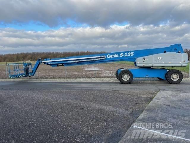 Genie S 125 Телескопични повдигачи
