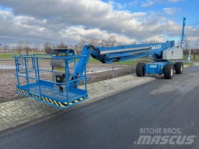 Genie S 125 Телескопични повдигачи
