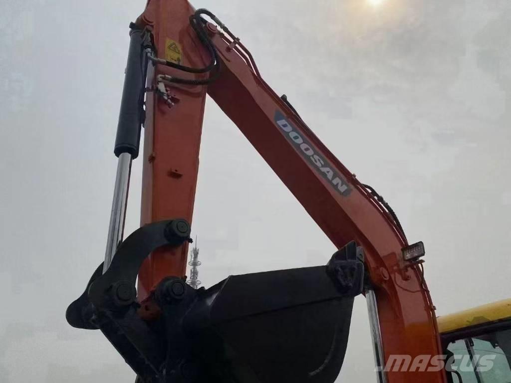 Doosan DX 60 Верижен екскаватор
