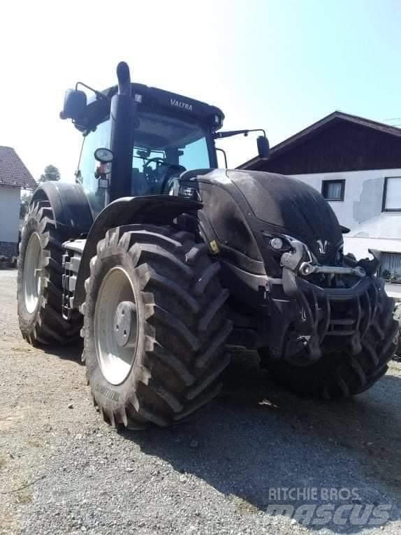 Valtra S 374 Трактори